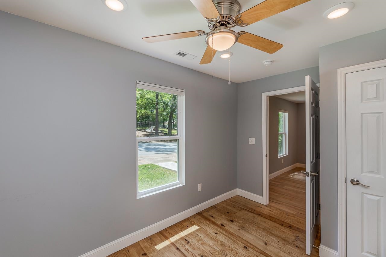 216 Allen Street Woodruff, SC 29388 - Photo 6 of 24