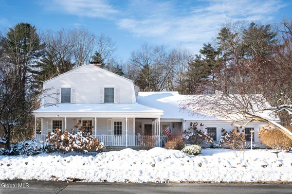 $624,000 | 96 Hunter Lane, Queensbury, NY 12804