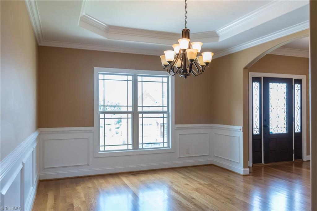 6692 Ridge Run Court Clemmons, NC 27012 - Photo 3 of 24 Gallery Image 3