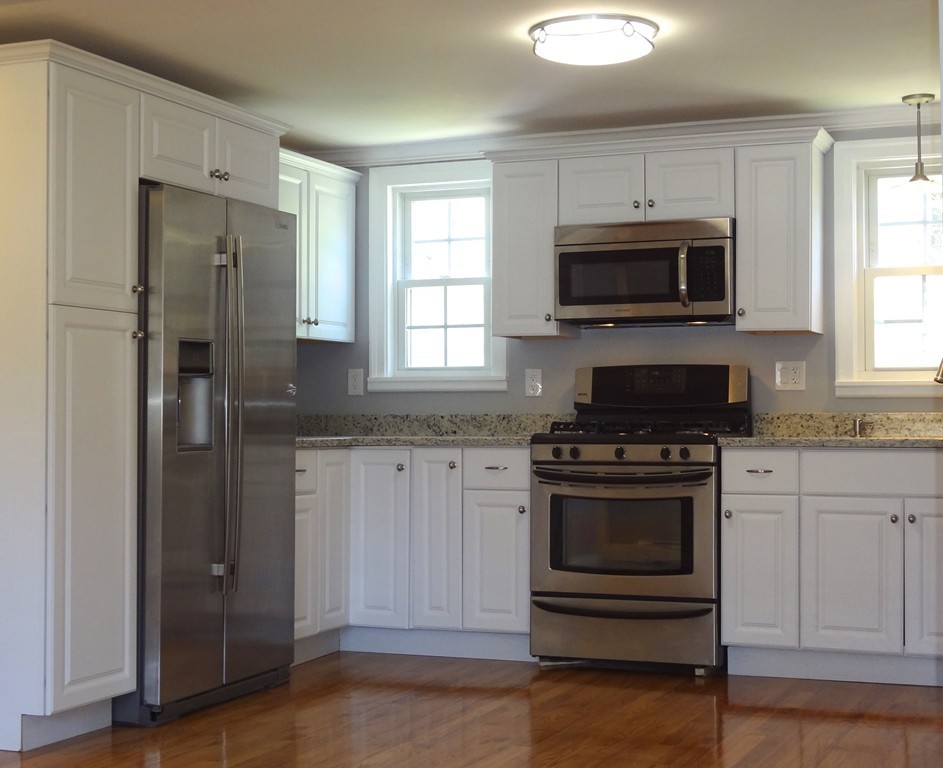 24 Myopia Road Stoneham, MA 02180 - Photo 7 of 27 Gallery Image 7