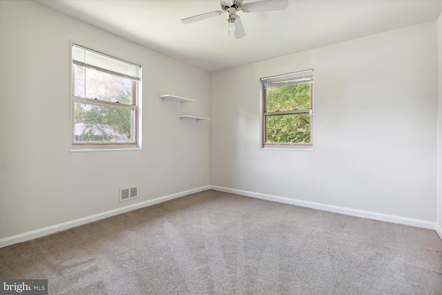 2305 Douglas Court Silver Spring, MD 20902 - Photo 11 of 26