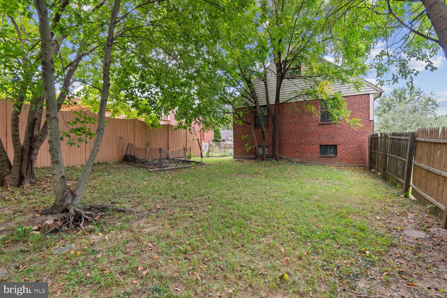 2305 Douglas Court Silver Spring, MD 20902 - Photo 24 of 26