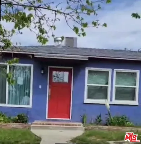 $2,000 | 1320 Crawford Street, Bakersfield, CA 93305