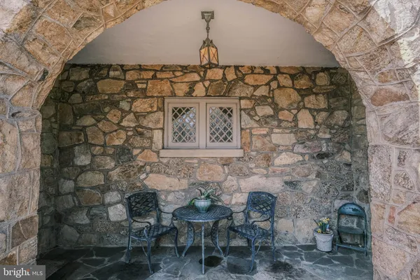 $899,000 | 540 Mt Salem Avenue, Washington, VA 22747