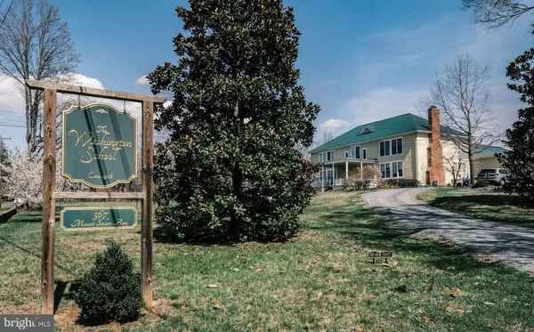 $899,000 | 540 Mt Salem Avenue, Washington, VA 22747