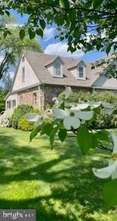 $899,000 | 540 Mt Salem Avenue, Washington, VA 22747