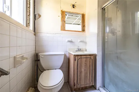 $499,000 | 1 Toms Point Lane, Unit BUILDING 5 9J, Port Washington, NY 11050