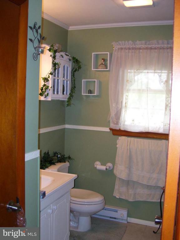 252 Colebrook Road Elizabethtown, PA 17022 - Photo 6 of 9 Gallery Image 6