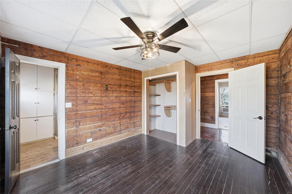 602 East Cedar Street Lott, TX 76656 - Photo 11 of 26