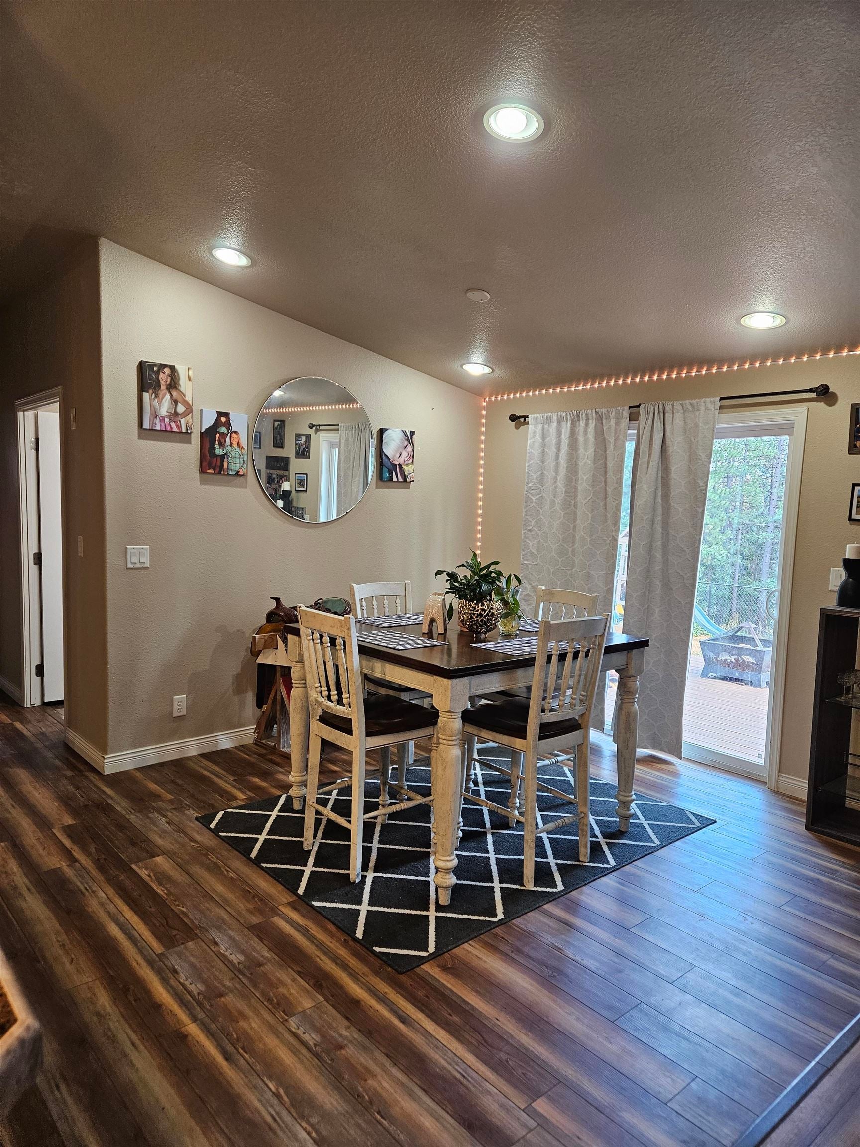 13239 Rocky Road Fort Jones, CA 96032 - Photo 6 of 39 Gallery Image 6