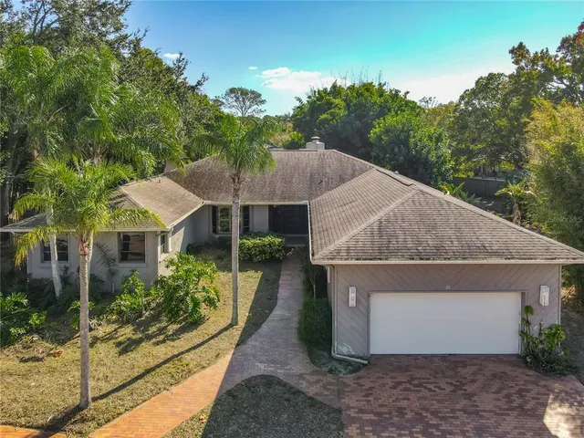 $697,000 | 35 Baywood Court, Palm Harbor, FL 34683