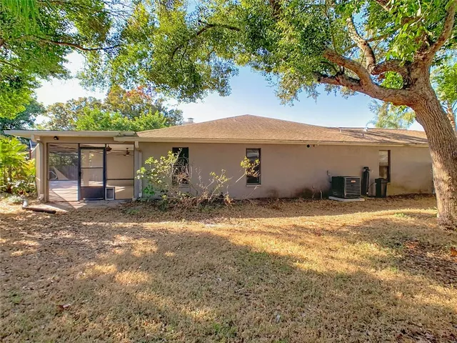 $697,000 | 35 Baywood Court, Palm Harbor, FL 34683