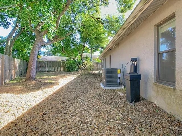 $697,000 | 35 Baywood Court, Palm Harbor, FL 34683