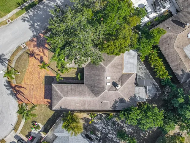 $697,000 | 35 Baywood Court, Palm Harbor, FL 34683