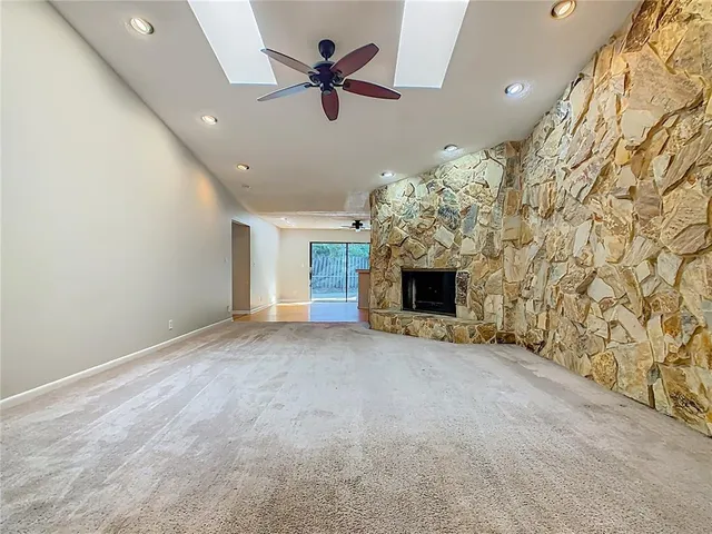 $697,000 | 35 Baywood Court, Palm Harbor, FL 34683