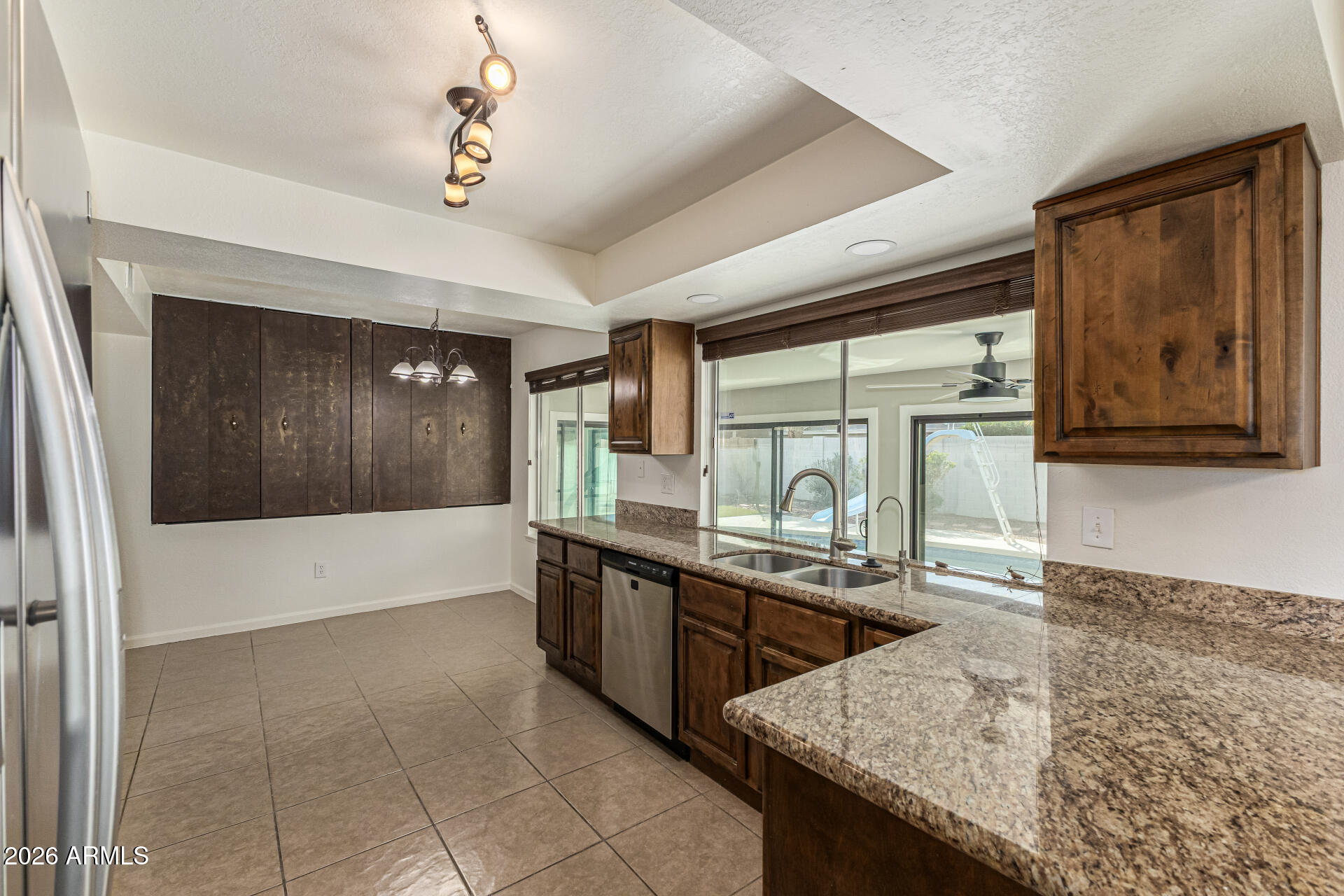 108 North Terrace Road Chandler, AZ 85226 - Photo 11 of 41