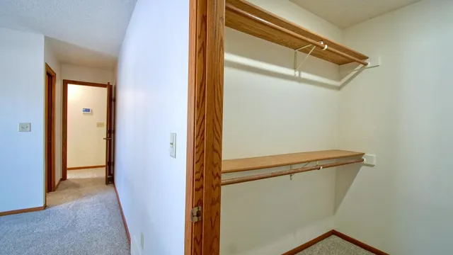 $260,000 | 186 Sargent Drive, Red Wing, MN 55066