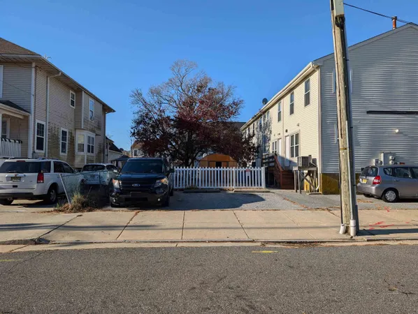 $249,000 | 402 Madison Avenue, Atlantic City, NJ 08401