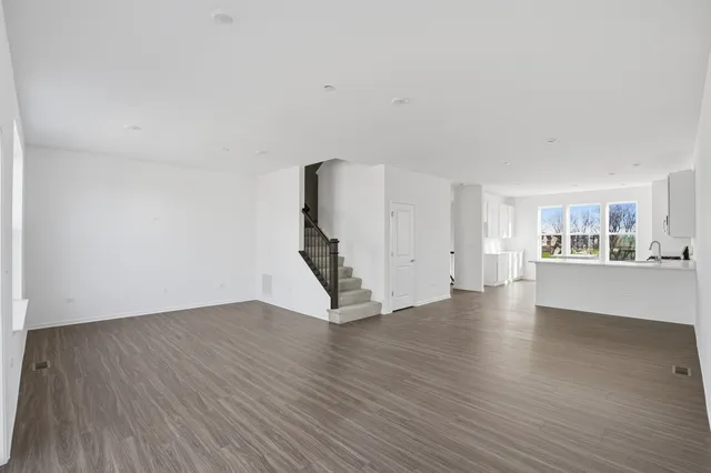 $417,199 | 305 Settlers Place, West Dundee, IL 60118