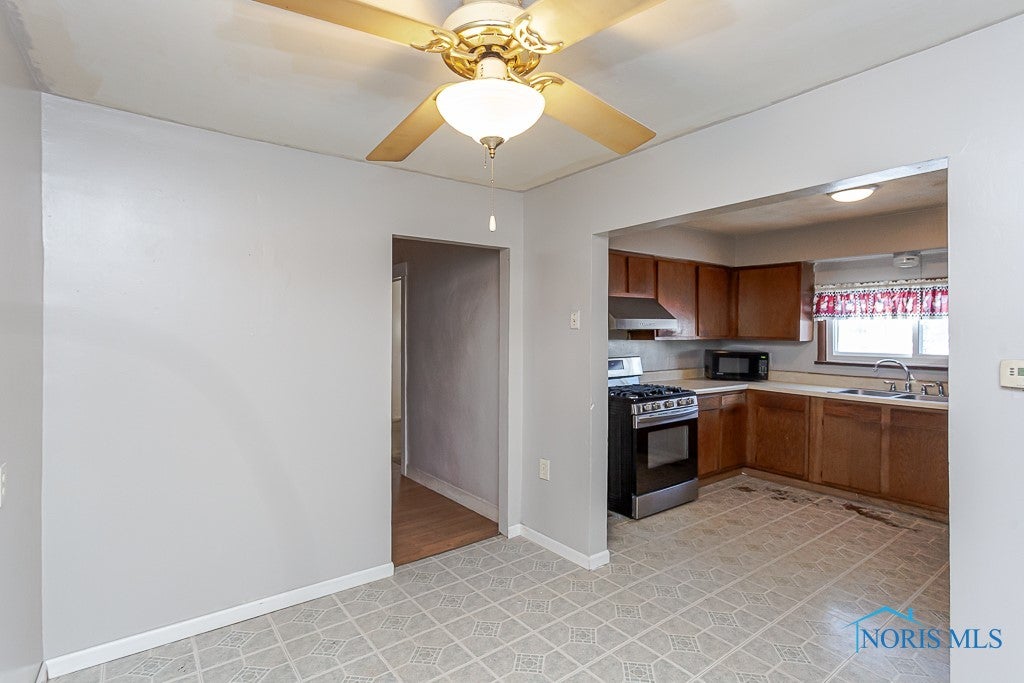 5713 Rudyard Road Sylvania, OH 43560 - Photo 18 of 35 Gallery Image 18