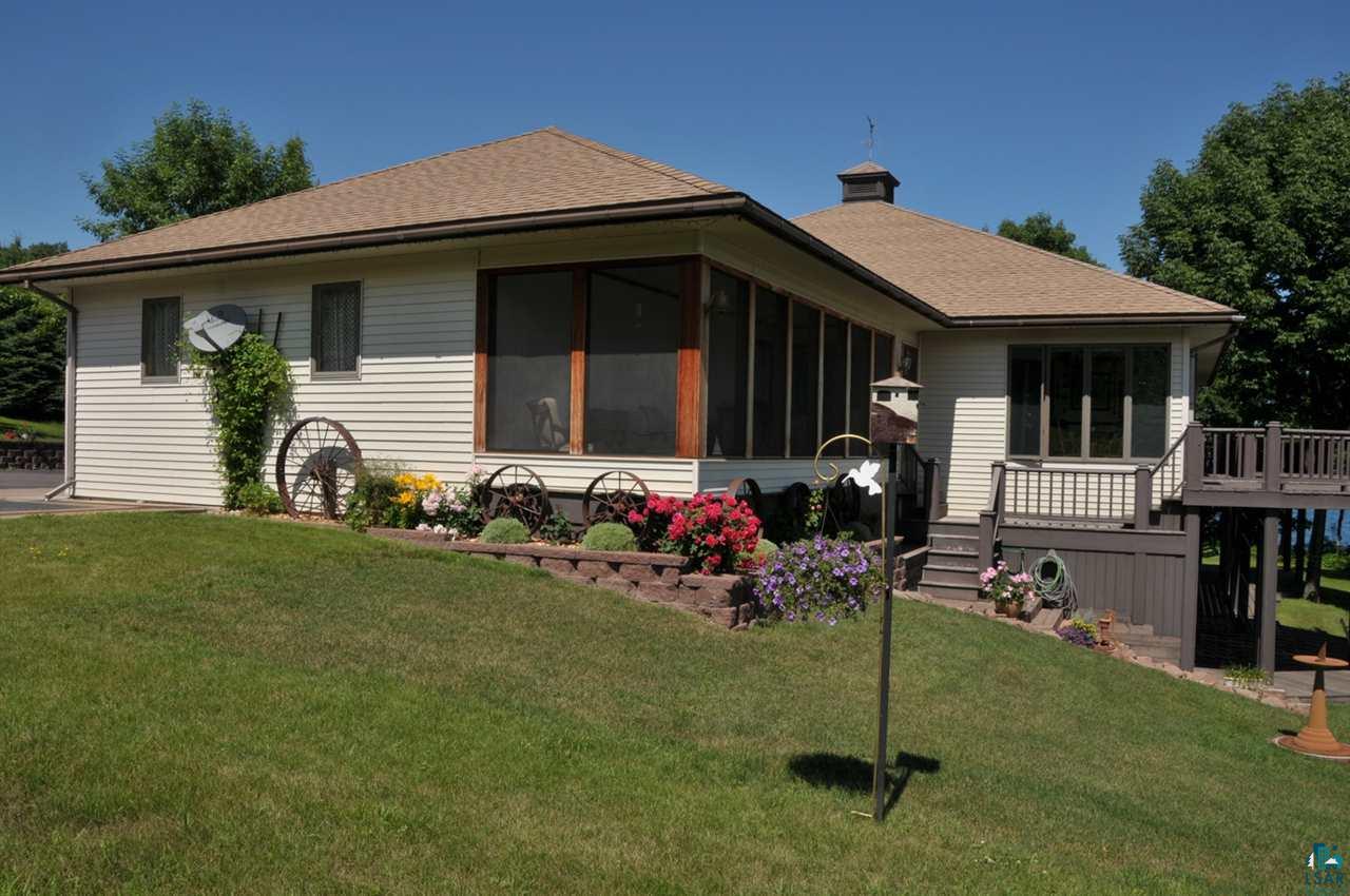 37431 Apostle Bay Road Bayfield, WI 54814 - Photo 27 of 49 Neat as a pin & low-maintenance!