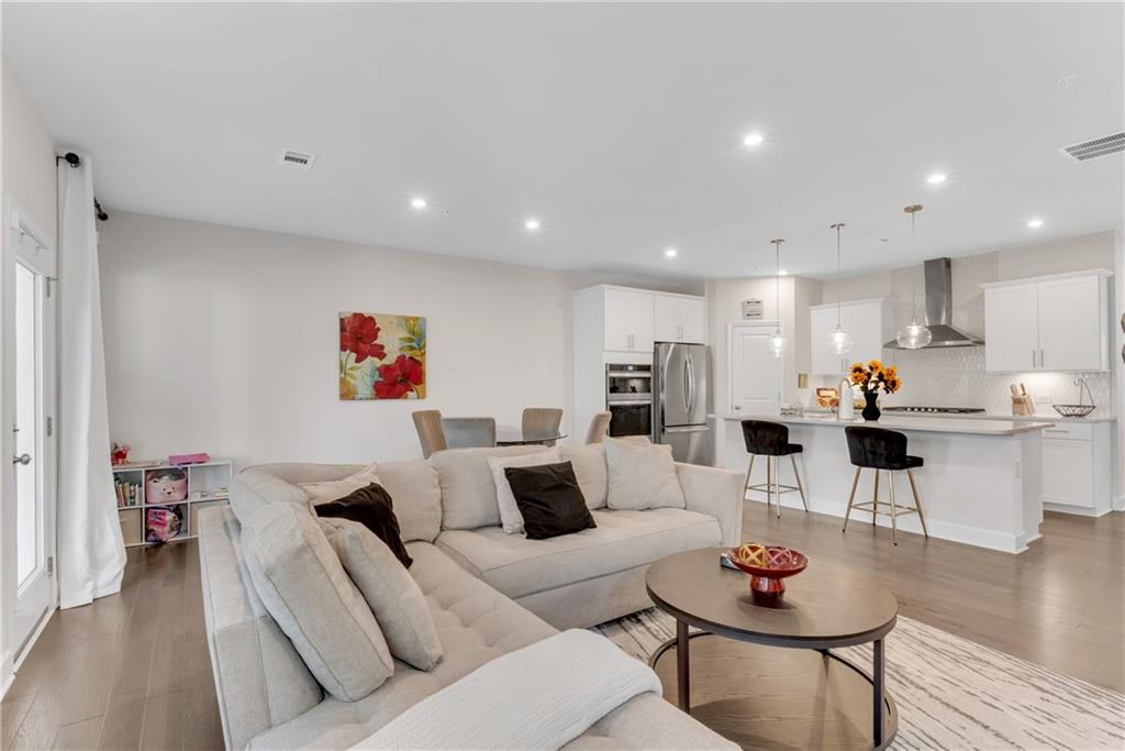 624 Spadina Road Marietta, GA 30060 - Photo 13 of 36