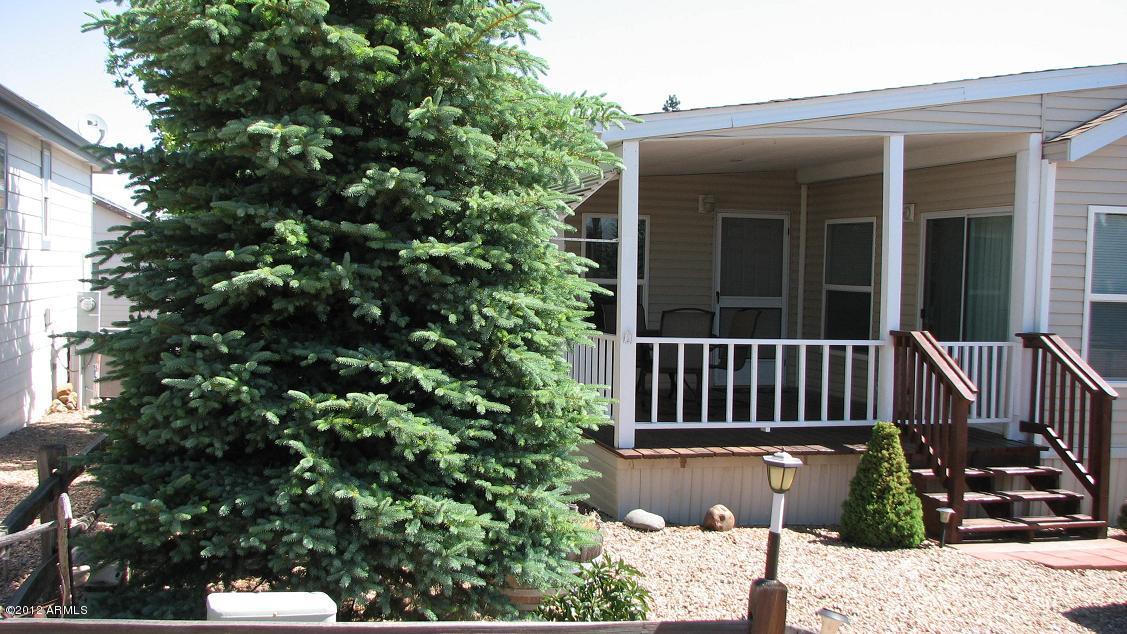 2222 Wrangler Way Overgaard, AZ 85933 - Photo 1 of 8 .