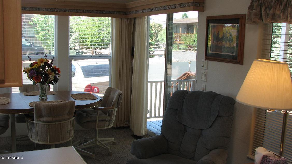 2222 Wrangler Way Overgaard, AZ 85933 - Photo 4 of 8 ....