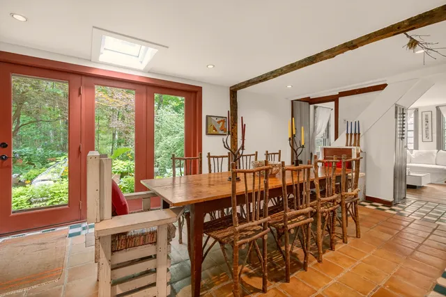 $950,000 | 50 Southbury Road, Roxbury, CT 06783