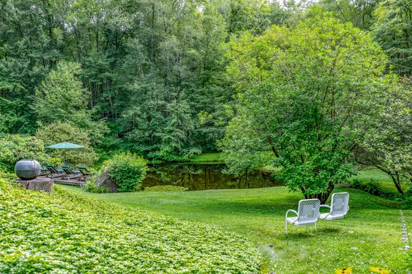 $950,000 | 50 Southbury Road, Roxbury, CT 06783