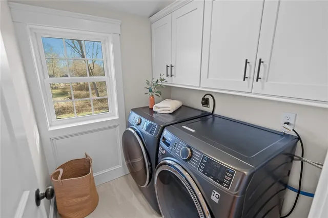 $1,200,000 | 216 Washington Road, Barrington, RI 02806