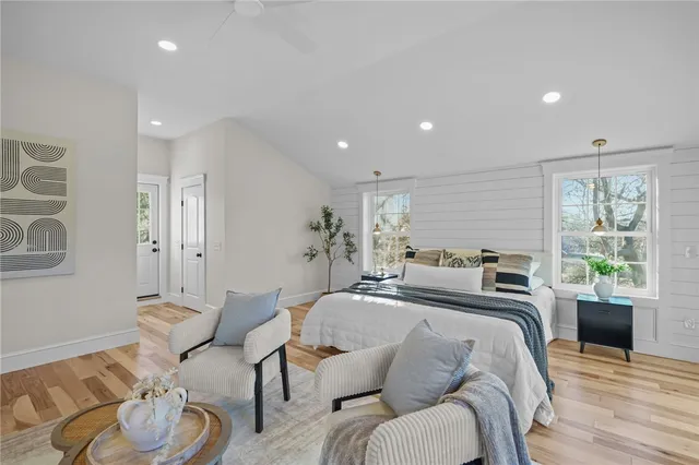 $1,200,000 | 216 Washington Road, Barrington, RI 02806