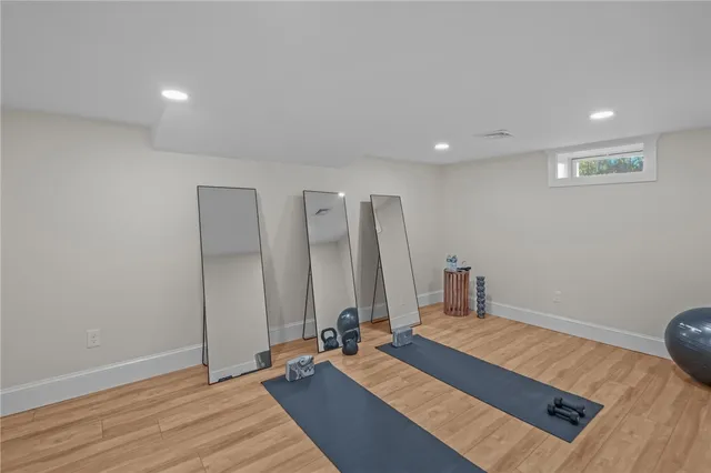 $1,200,000 | 216 Washington Road, Barrington, RI 02806