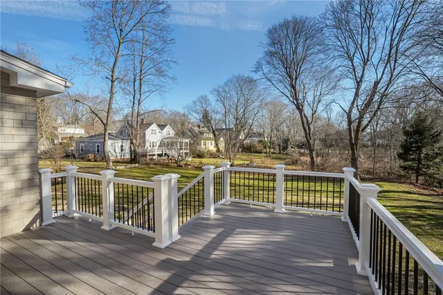 $1,200,000 | 216 Washington Road, Barrington, RI 02806