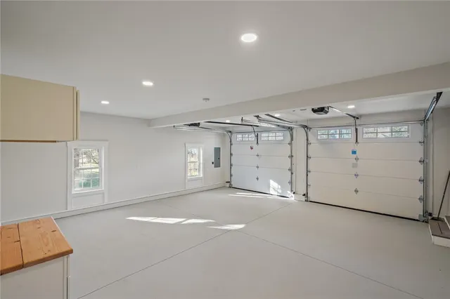 $1,200,000 | 216 Washington Road, Barrington, RI 02806