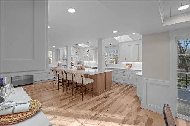 $1,200,000 | 216 Washington Road, Barrington, RI 02806