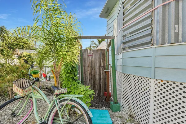 $699,000 | 759 Michael Drive, Key Largo, FL 33037