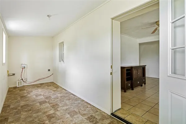 $1,800 | 2543 County Road 332, McKinney, TX 75071