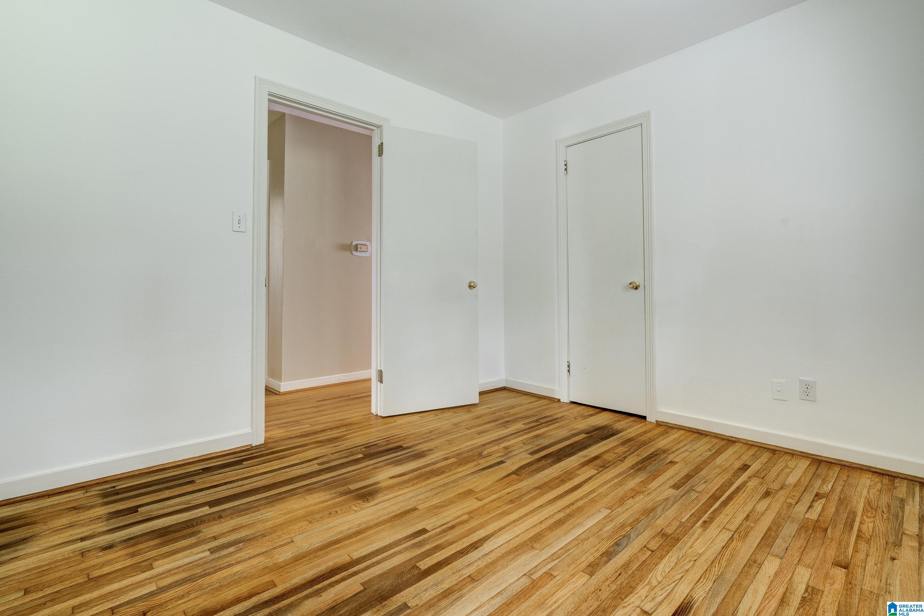 1628 Cresthill Road Birmingham, AL 35213 - Photo 26 of 30 Gallery Image 26