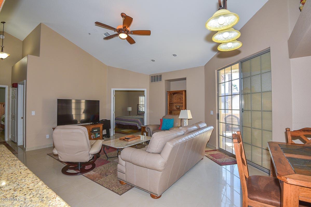 2801 North Litchfield Road, Unit 4 Goodyear, AZ 85395 - Photo 4 of 40 Great Room2