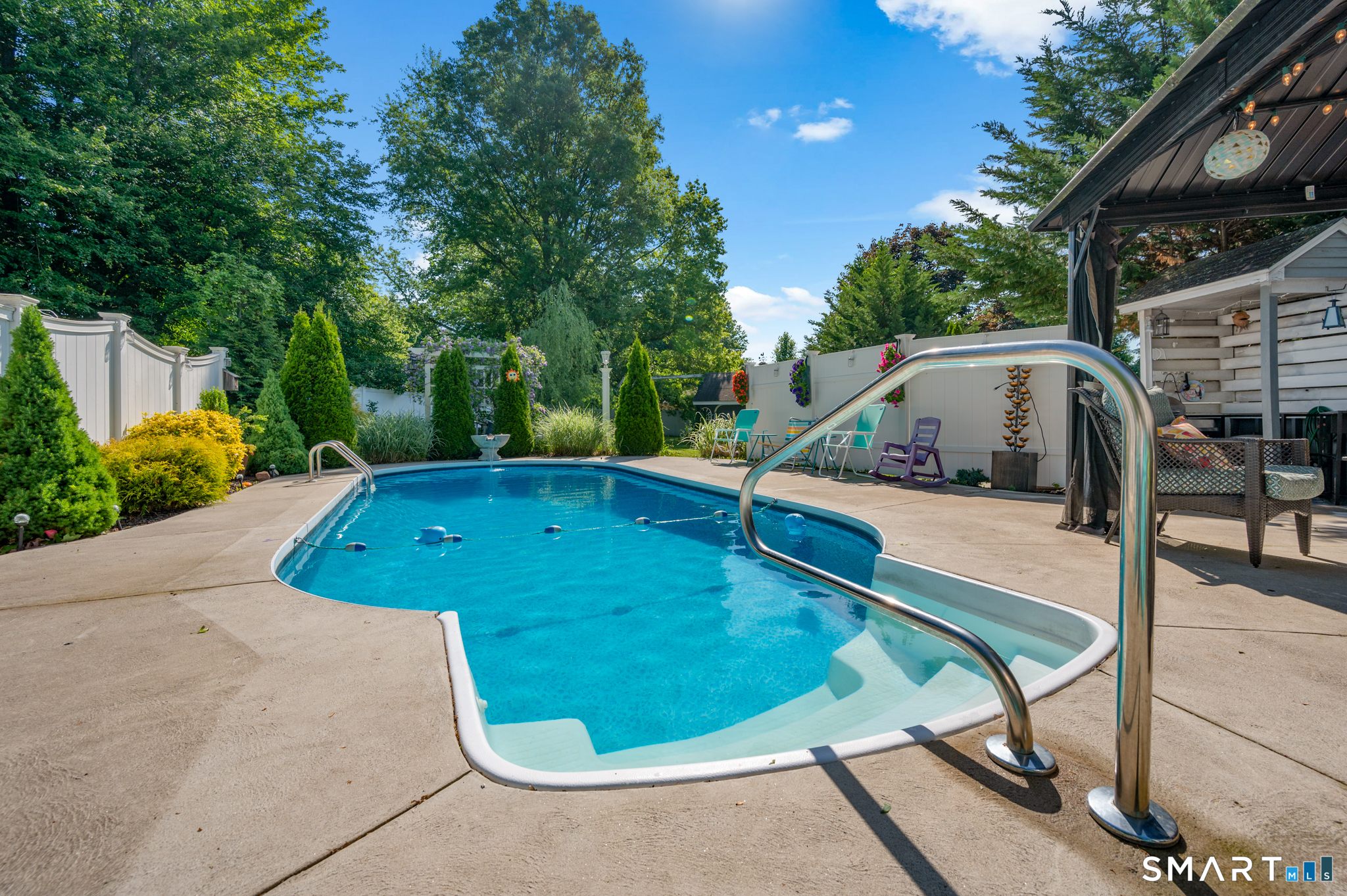 278 Thompsonville Road Suffield, CT 06078 - Photo 7 of 40