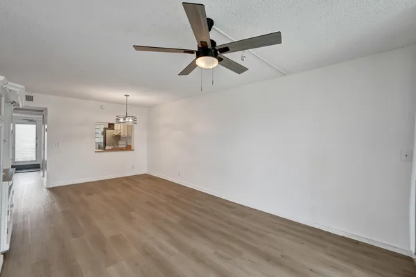 $190,000 | 9470 Poinciana Place, Unit 308, Davie, FL 33324
