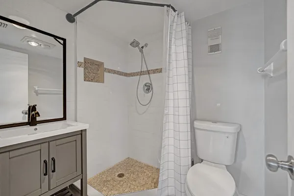 $190,000 | 9470 Poinciana Place, Unit 308, Davie, FL 33324