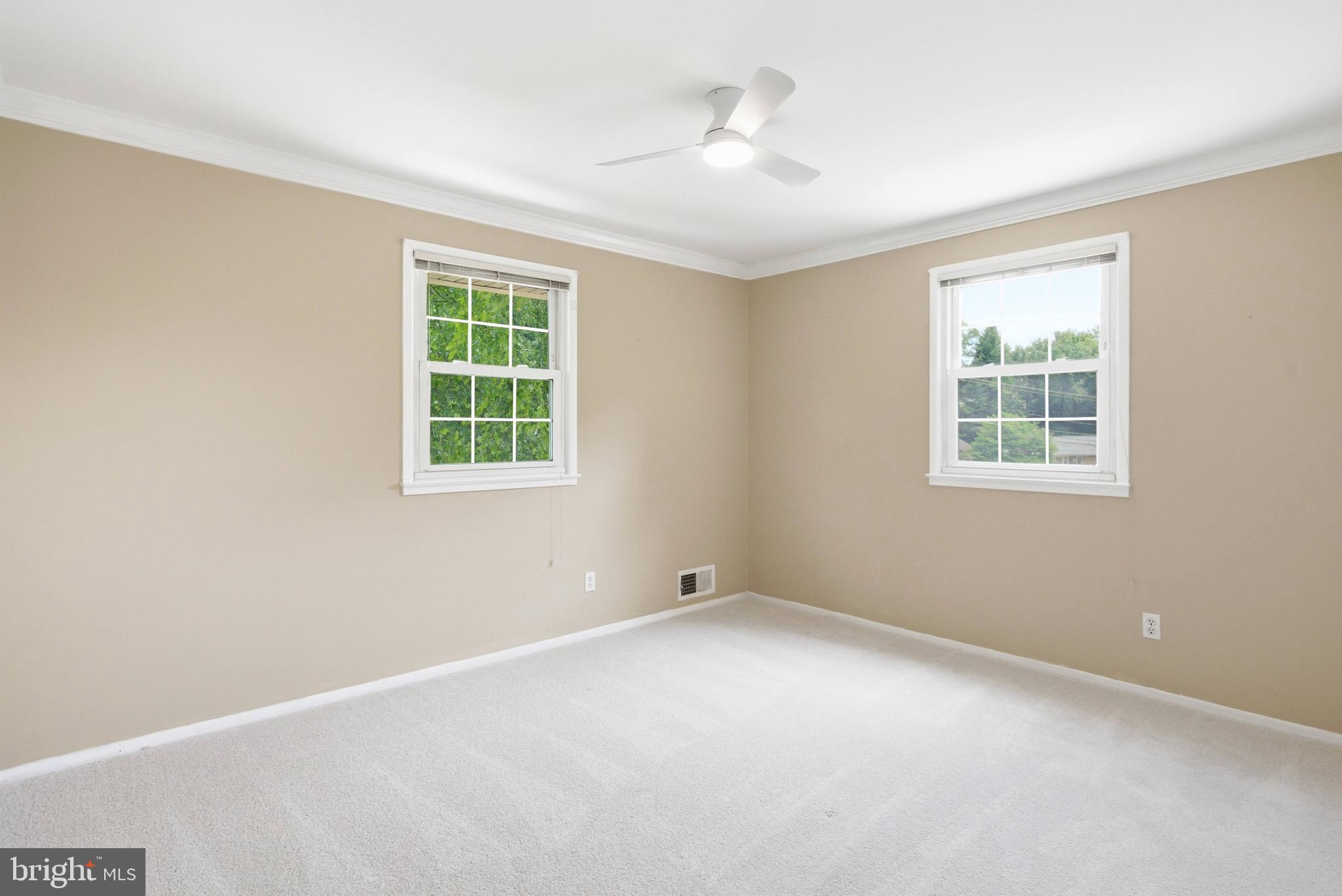 5300 Queensberry Avenue Springfield, VA 22151 - Photo 18 of 63