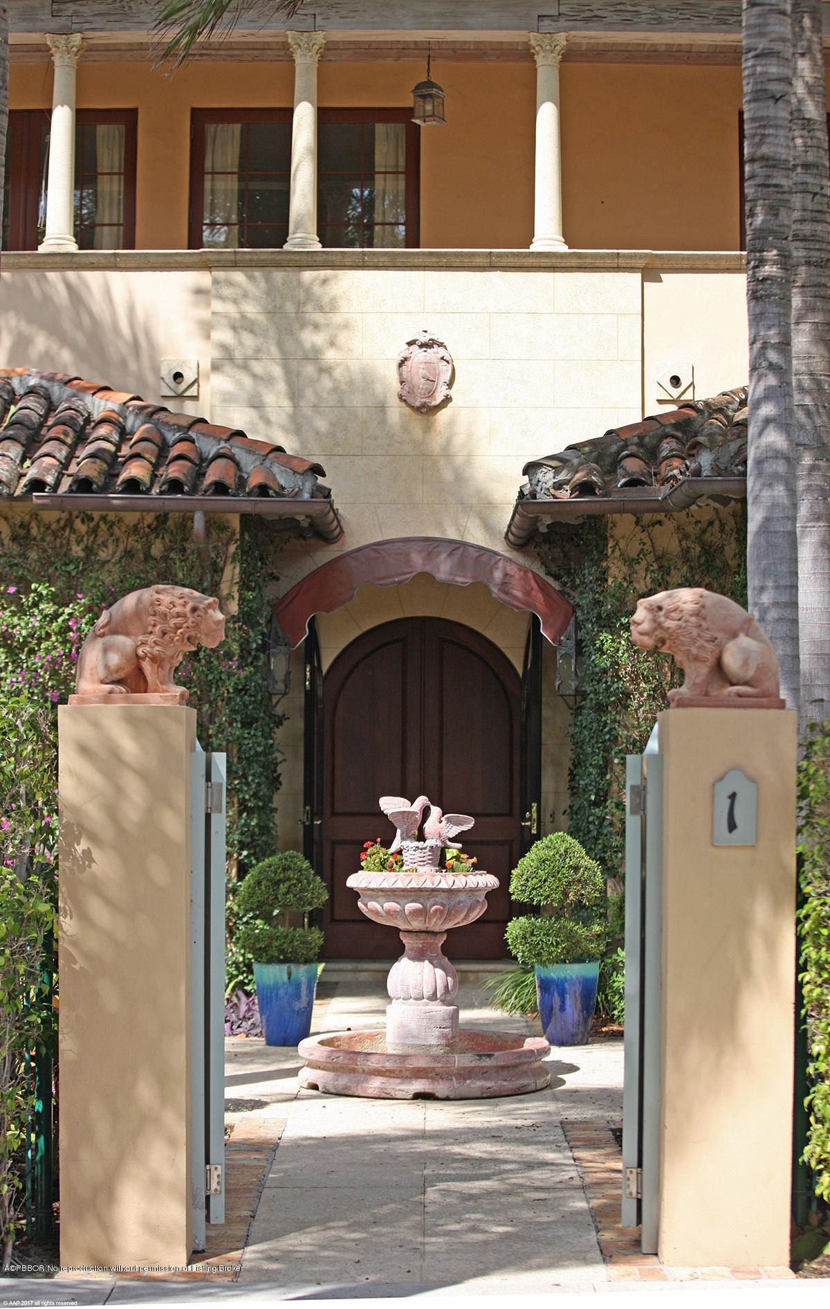 1 Golfview Road Palm Beach, FL 33480 - Photo 33 of 38 a view of a water fountain