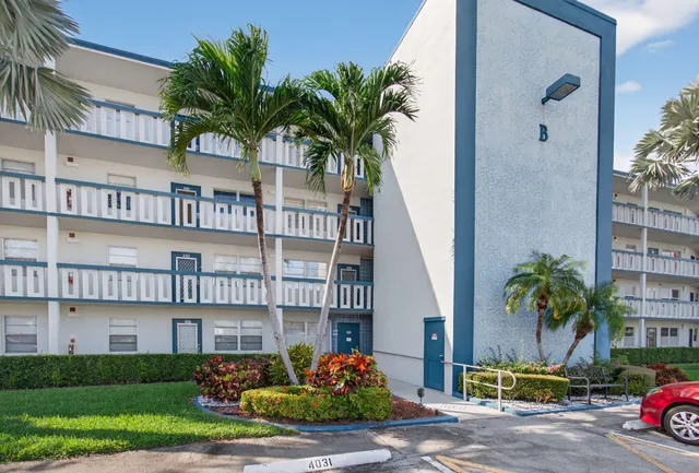 $99,999 | 4030 Lincoln B, Boca Raton, FL 33434