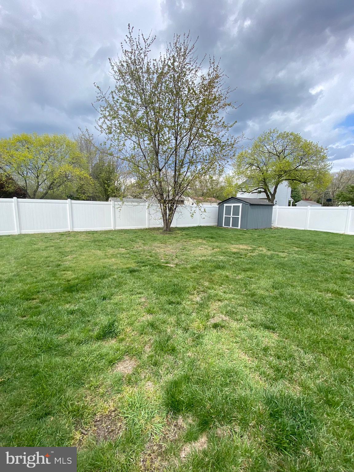 625 Good Intent Road Blackwood, NJ 08012 - Photo 4 of 49 Oversized Yard completely enclosed