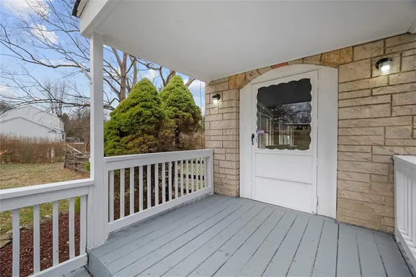 $260,000 | 600 Camp Meeting Road, Sewickley, PA 15143