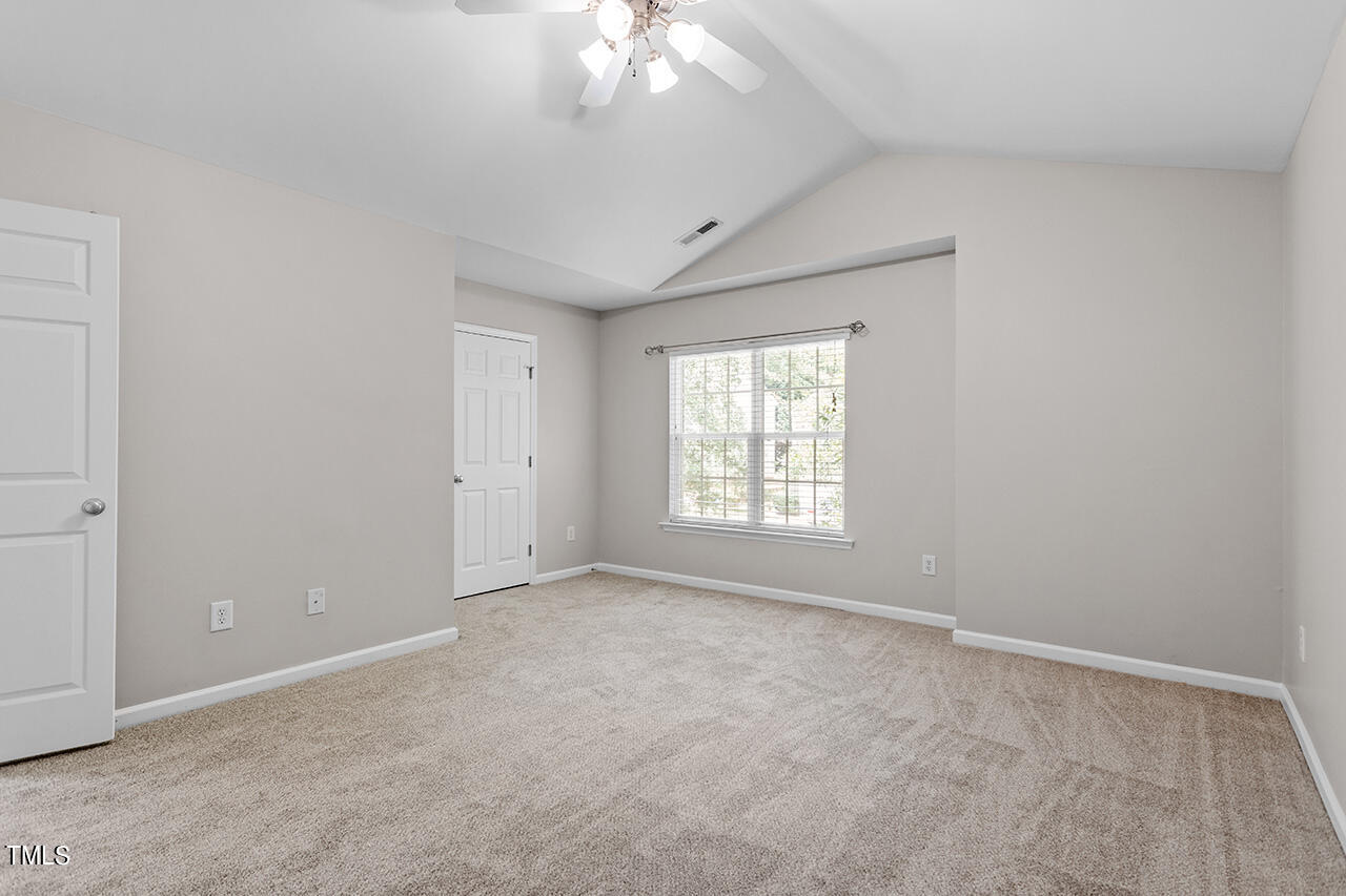 8403 Tie Stone Way Raleigh, NC 27613 - Photo 27 of 37 8403 Tie Stone Way_33