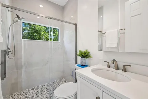 $2,599,950 | 3025 Oakmont Drive, Clearwater, FL 33761